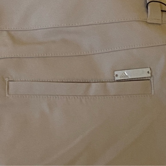 adidas New Size 10 Golf Sport Active‎ Womens Essential Shorts in Raw Gold Color - Picture 6 of 8